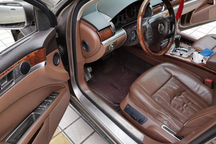Used Volkswagen Phaeton 2012 3.0L Executive Version Driver Seat