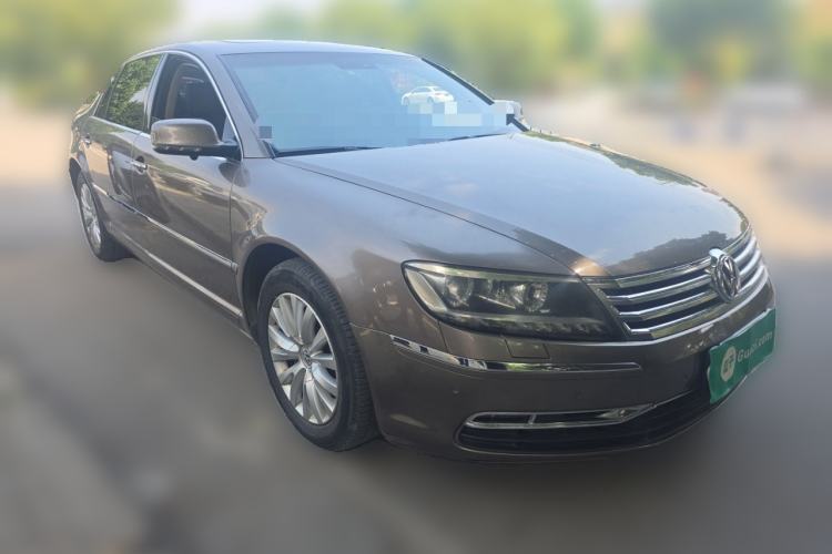 Used Volkswagen Phaeton 2012 3.0L Business Edition Front Right 45 Deg