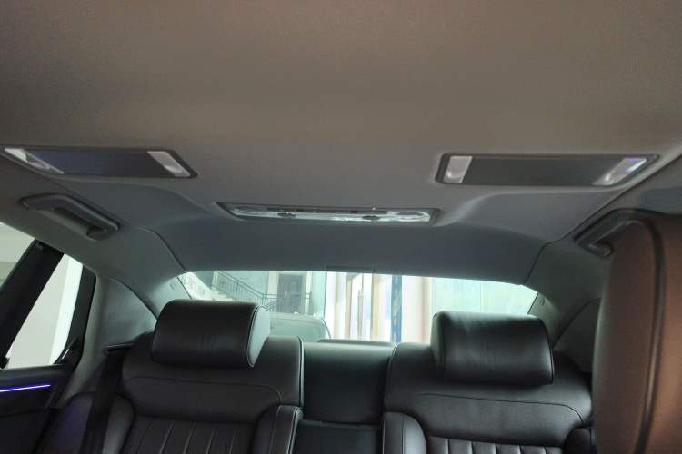 Used Volkswagen Phaeton 2012 3.6L Deluxe Custom Edition Headliner