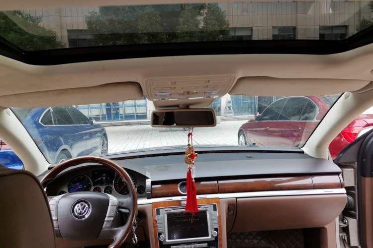 Used Volkswagen Phaeton 2012 3.0L Executive Version Headliner
