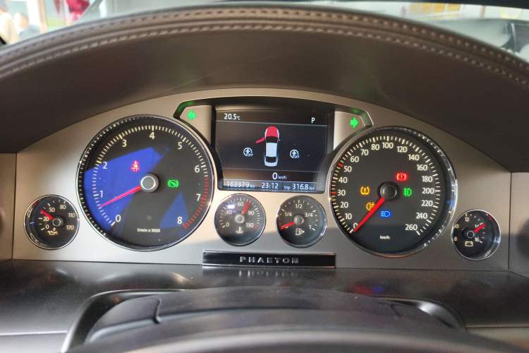 Used Volkswagen Phaeton 2012 3.6L Deluxe Custom Edition Instrument Cluster