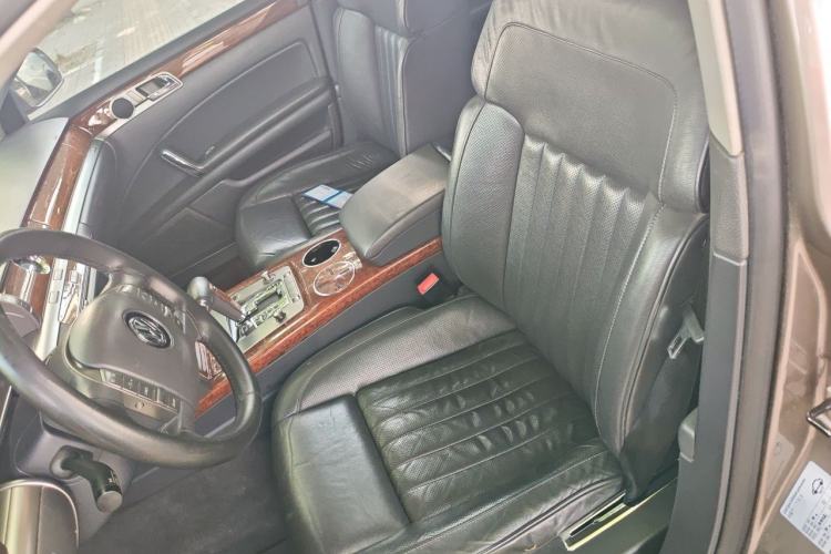 Used Volkswagen Phaeton 2012 3.0L Business Edition Left Front Seat