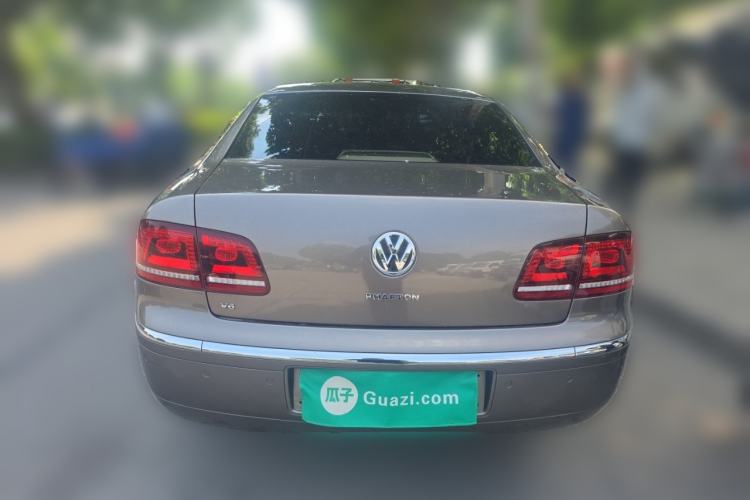Used Volkswagen Phaeton 2012 3.0L Business Edition Rear
