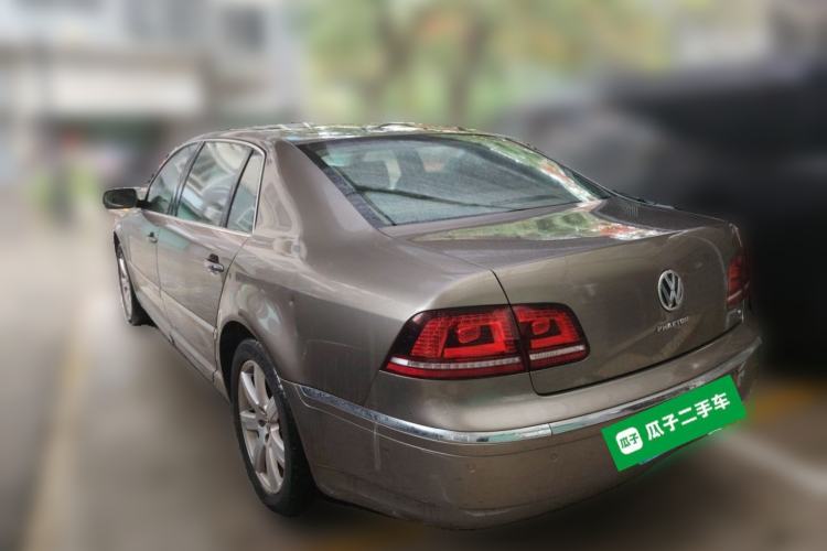Used Volkswagen Phaeton 2012 3.0L Executive Version Rear Left 45 Deg