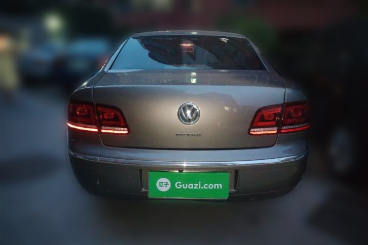 Used Volkswagen Phaeton 2012 3.0L Executive Version Rear