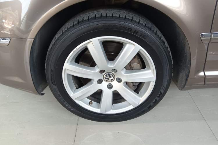 Used Volkswagen Phaeton 2012 3.0L Executive Version Exterior 1