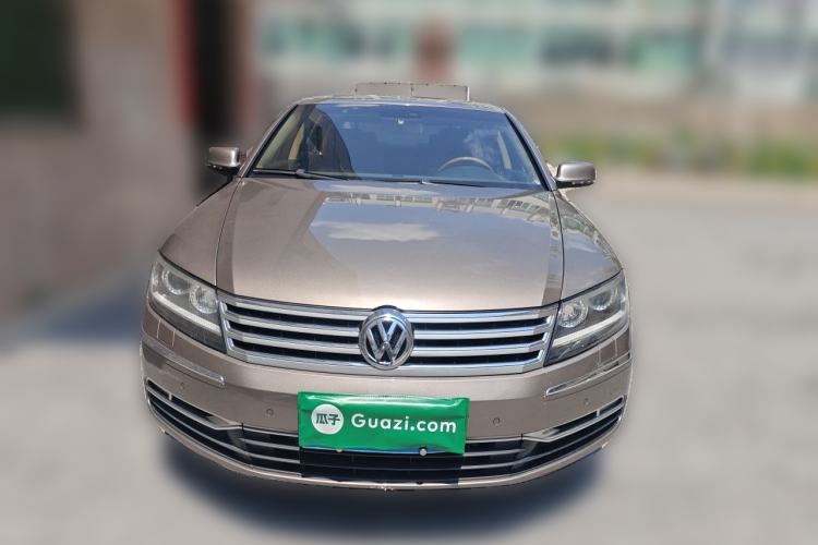 Used Volkswagen Phaeton 2012 3.6L Deluxe Custom Edition Front