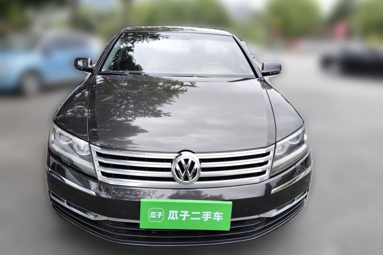 Used Volkswagen Phaeton 2012 3.0TDI Elite Custom Edition Front