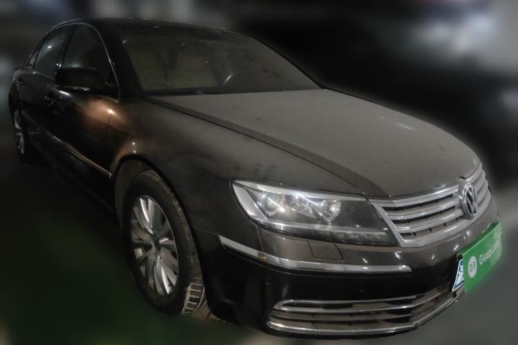 Used Volkswagen Phaeton 2012 3.0L Business Edition Front Right 45 Deg