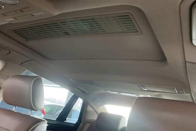 Used Volkswagen Phaeton 2012 3.6L Deluxe Custom Edition Headliner