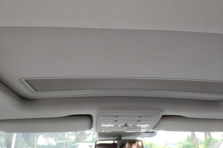 Used Volkswagen Phaeton 2012 3.0TDI Elite Custom Edition Headliner