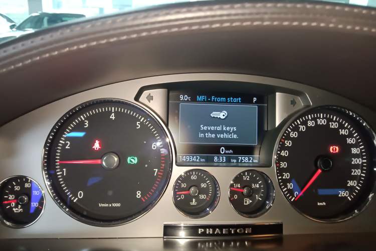 Used Volkswagen Phaeton 2012 3.6L Deluxe Custom Edition Instrument Cluster
