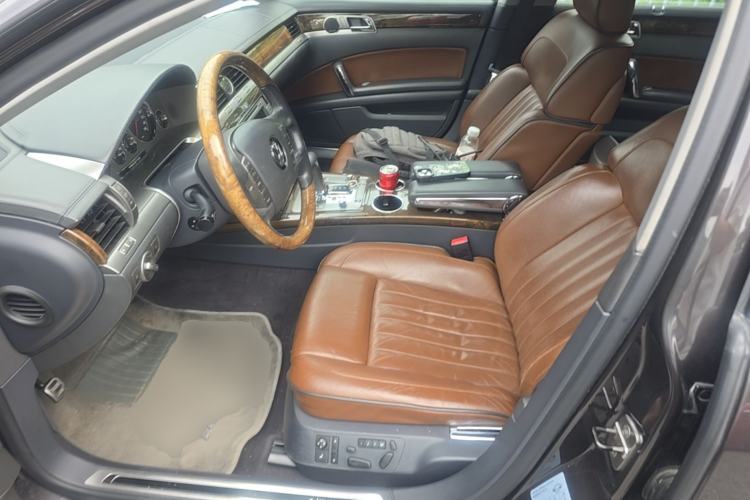 Used Volkswagen Phaeton 2012 3.6L Deluxe Custom Edition Left Front Seat