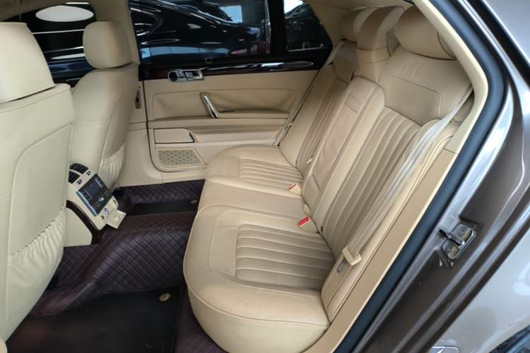 Used Volkswagen Phaeton 2012 3.0L Executive Version Left Rear Seat