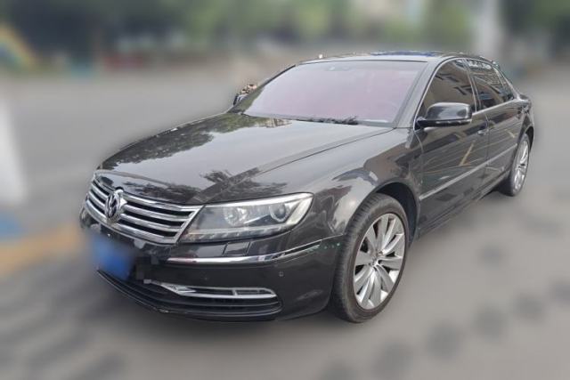 Ojetý Volkswagen Phaeton 2012 4.2L Luxury Custom Edition