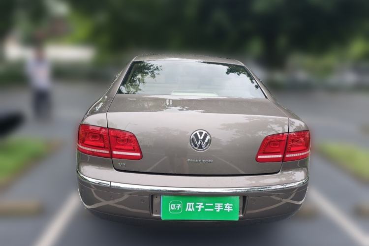 Used Volkswagen Phaeton 2012 3.0L Business Edition Rear