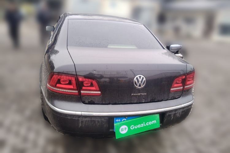 Used Volkswagen Phaeton 2012 3.0L Executive Version Rear