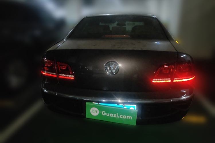 Used Volkswagen Phaeton 2012 3.0L Business Edition Rear