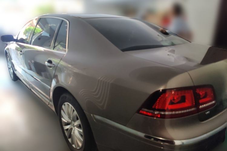 Used Volkswagen Phaeton 2012 3.0L Business Edition Rear Left 45 Deg