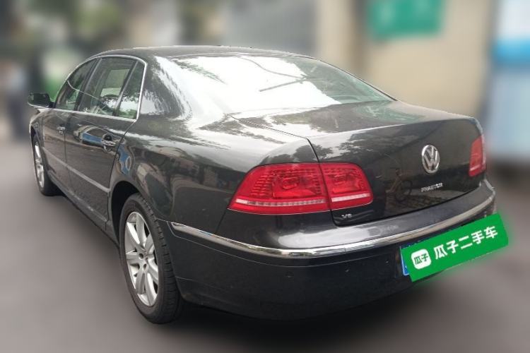 Used Volkswagen Phaeton 2012 3.0L Elite Custom Edition Rear Left 45 Deg