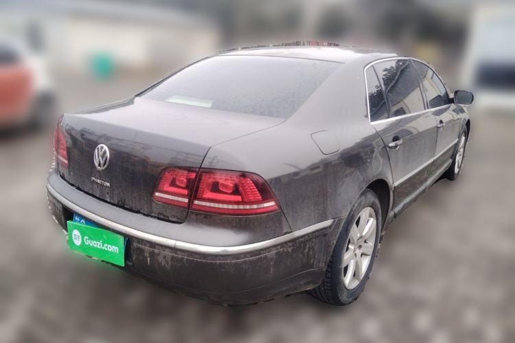 Used Volkswagen Phaeton 2012 3.0L Executive Version Rear Right 45 Deg