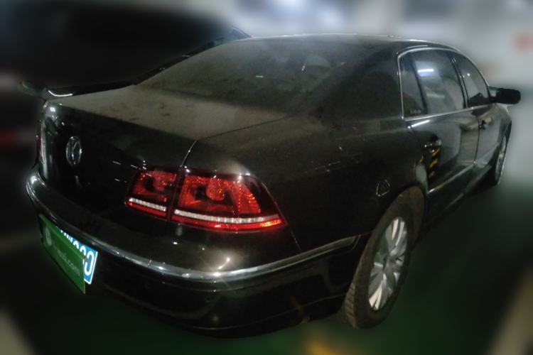 Used Volkswagen Phaeton 2012 3.0L Business Edition Rear Right 45 Deg