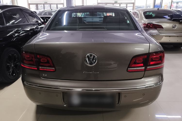 Used Volkswagen Phaeton 2012 3.0L Executive Version Rear