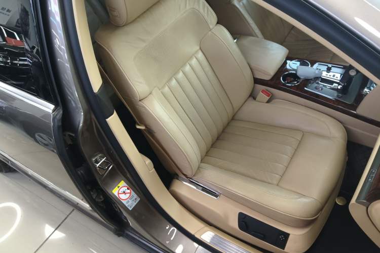Used Volkswagen Phaeton 2012 3.0L Executive Version Right Front Seat