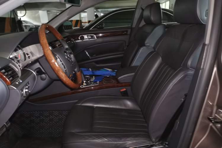 Used Volkswagen Phaeton 2012 3.0TDI Executive Version Left Front Seat