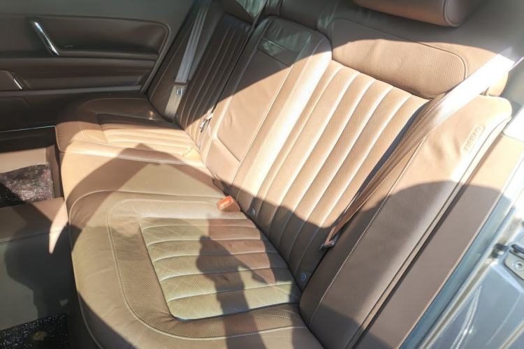 Used Volkswagen Phaeton 2012 3.0L Business Edition Left Rear Seat