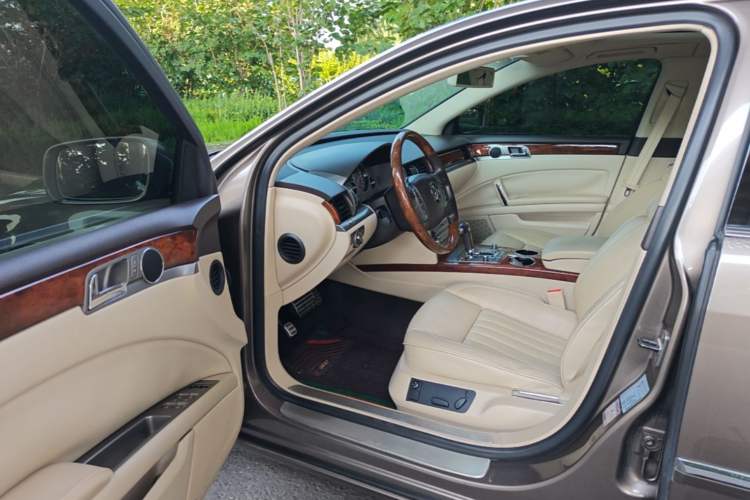 Used Volkswagen Phaeton 2012 3.0L Executive Version Driver Seat