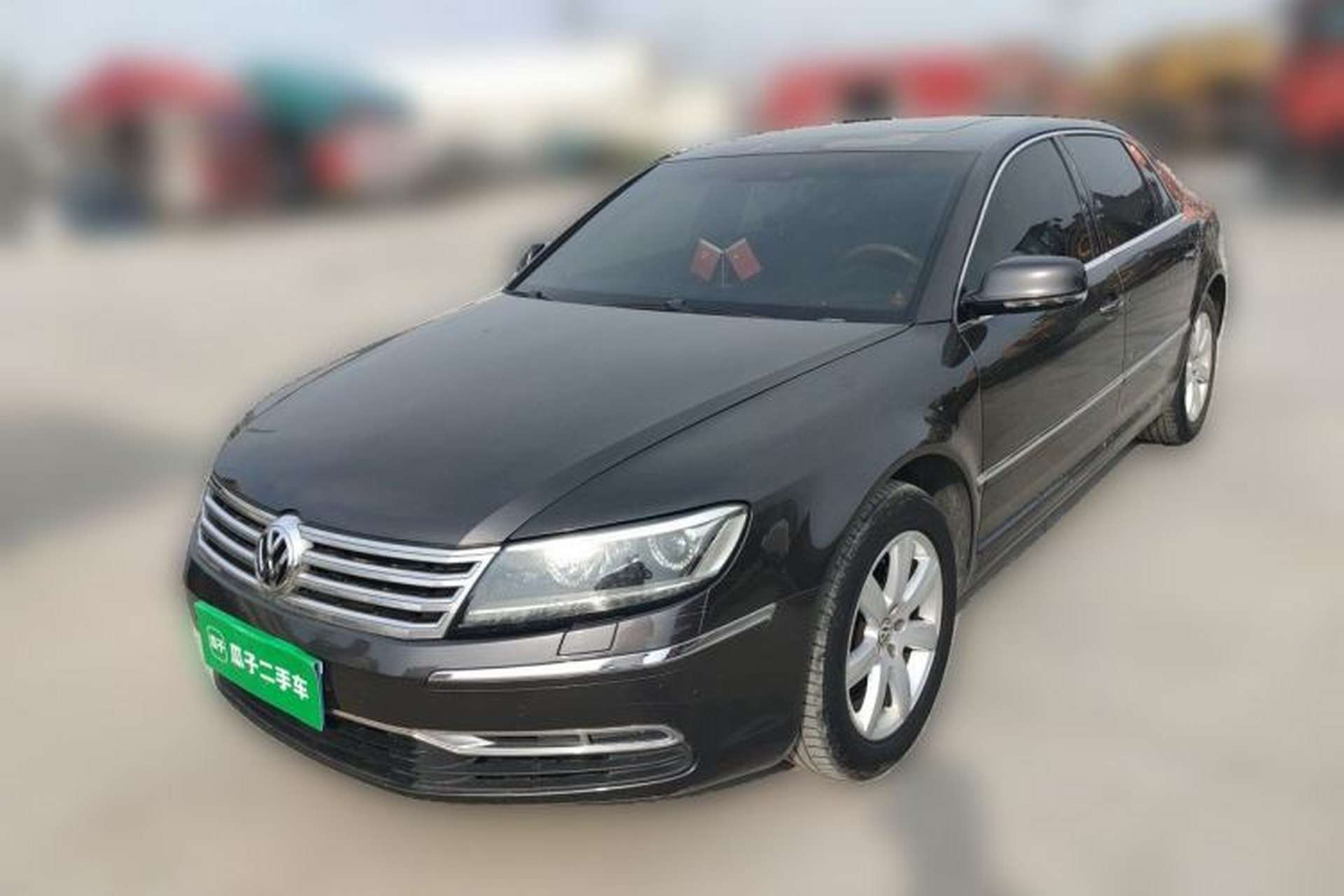 Used Volkswagen Phaeton 2012 3.0L Executive Version Front Left 45 Deg