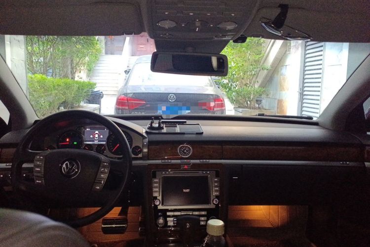 Used Volkswagen Phaeton 2012 3.0L Business Edition Headliner