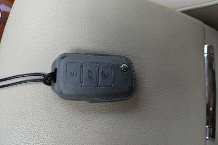 Used Volkswagen Phaeton 2012 3.0L Executive Version Interior 1