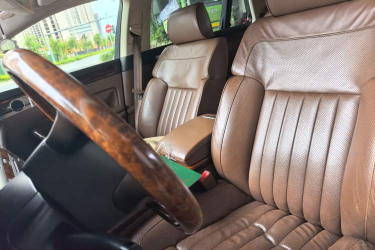 Used Volkswagen Phaeton 2012 3.0L Executive Version Left Front Seat