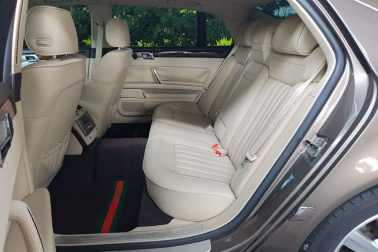 Used Volkswagen Phaeton 2012 3.0L Executive Version Left Rear Seat