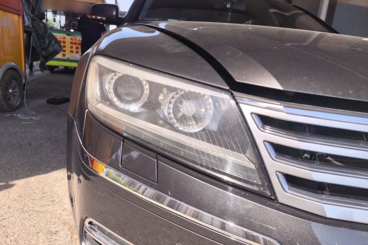 Used Volkswagen Phaeton 2012 3.0L Executive Version Right Front Headlight