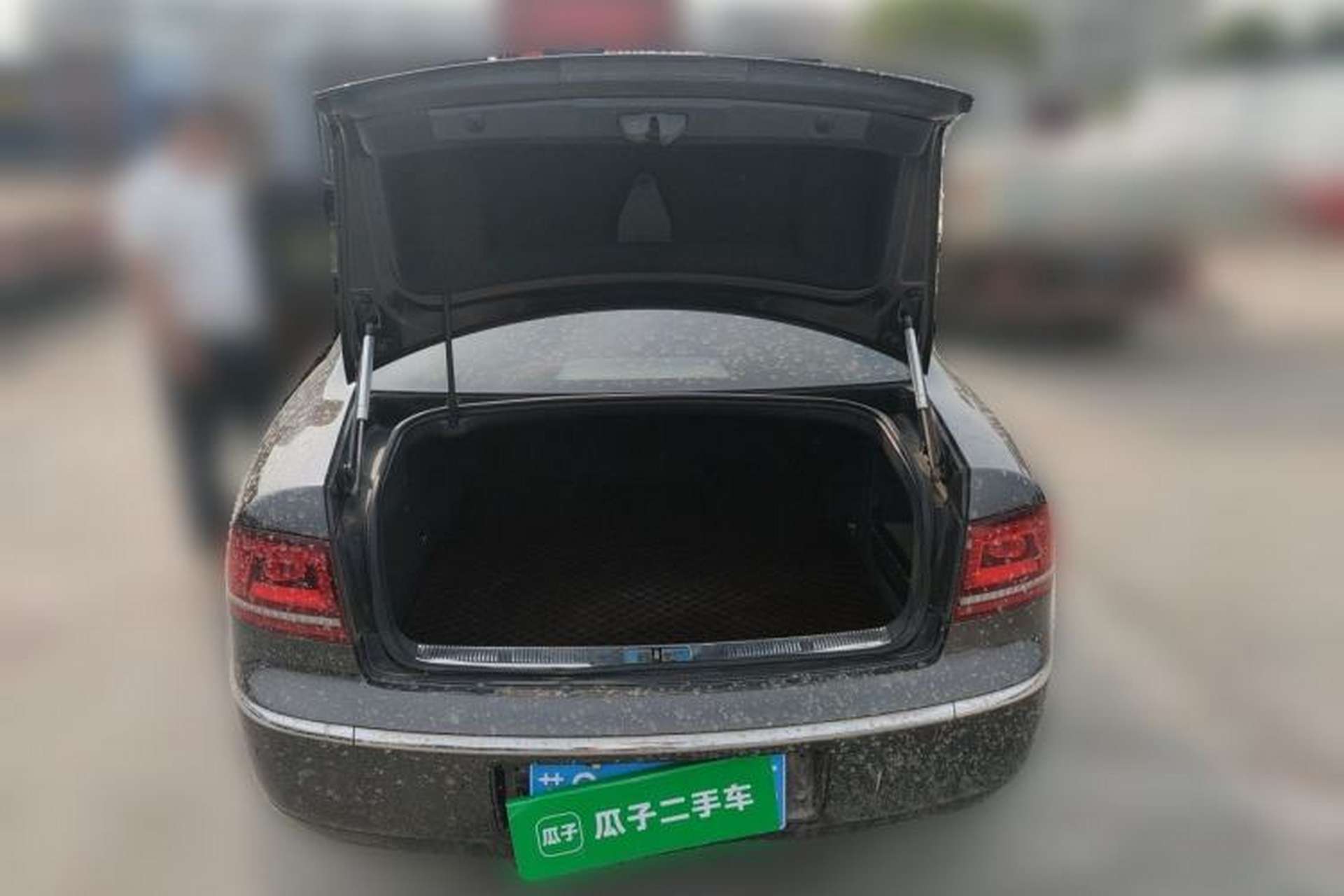 Used Volkswagen Phaeton 2012 3.0L Executive Version Trunk