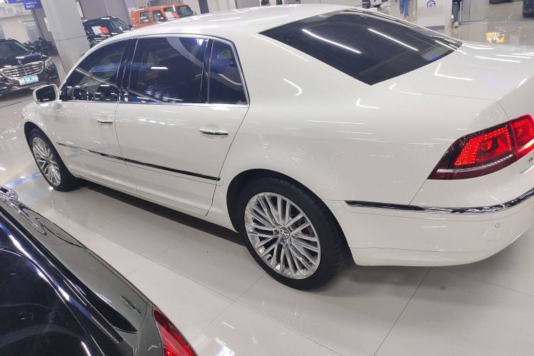 Used Volkswagen Phaeton 2012 3.0L Business Edition Exterior 3