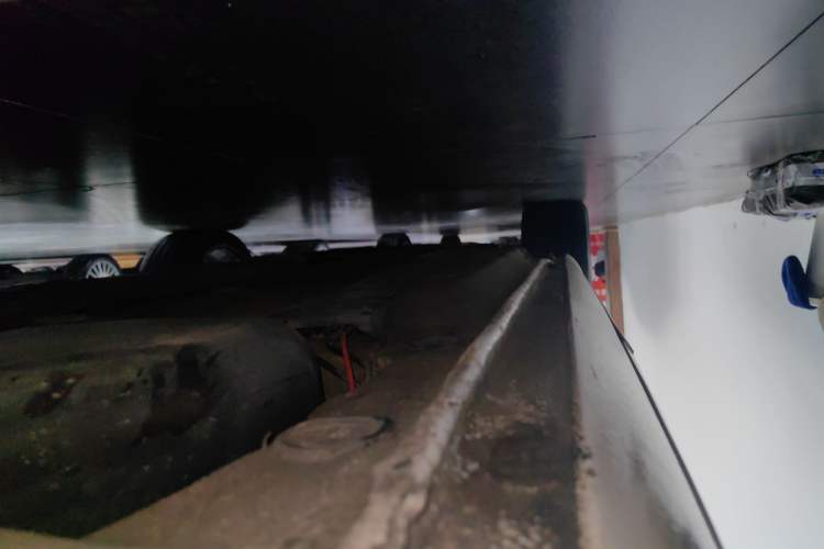 Used Volkswagen Phaeton 2012 3.0L Business Edition Left Side Sill