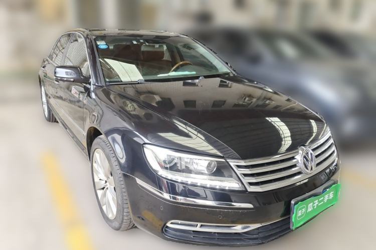 Used Volkswagen Phaeton 2013 4.2L Barchetta Flo Edition Front Right 45 Deg