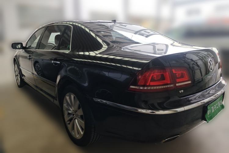 Used Volkswagen Phaeton 2013 4.2L Barchetta Flo Edition Rear Left 45 Deg