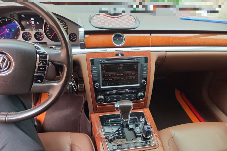Used Volkswagen Phaeton 2014 3.0L Business Model Audio And AC Panel