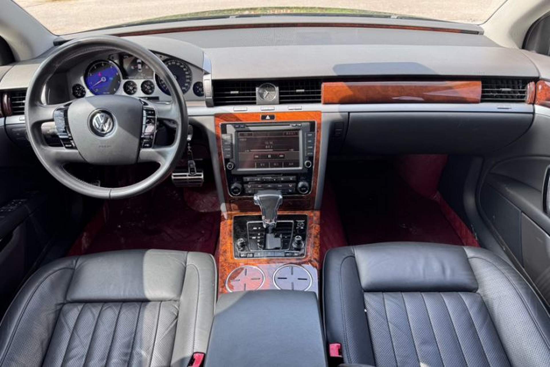 Used Volkswagen Phaeton 2014 3.0L Business Model Audio And AC Panel