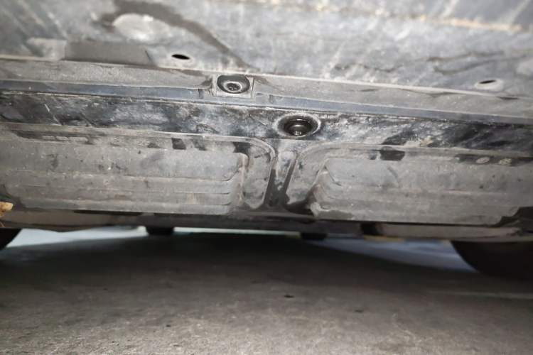 Used Volkswagen Phaeton 2014 3.0L Business Model Chassis Front