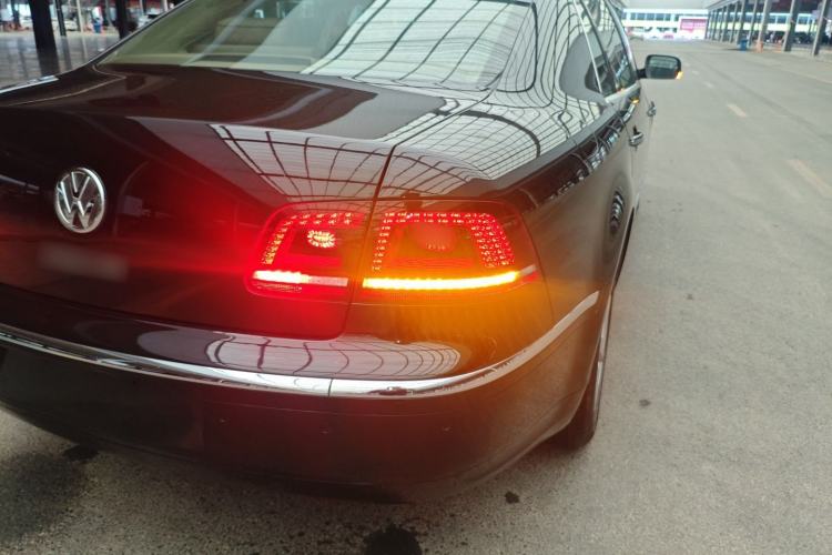 Used Volkswagen Phaeton 2014 3.0L Business Model Exterior 3