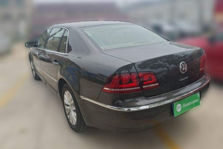 Used Volkswagen Phaeton 2014 3.0L Business Model Exterior 3