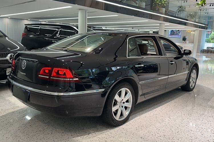 Used Volkswagen Phaeton 2014 3.0L Business Model Exterior 5