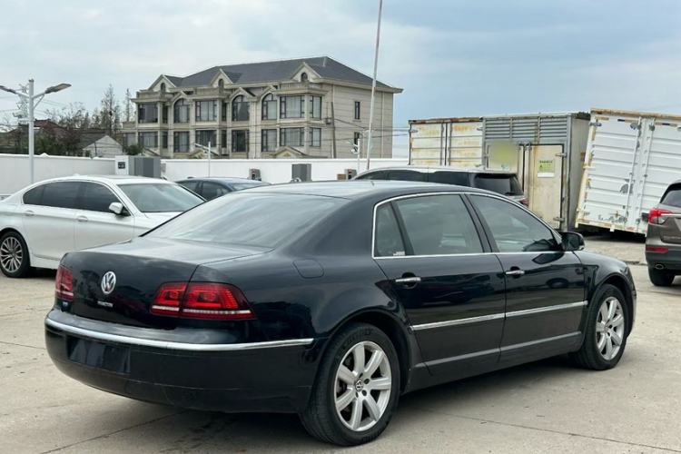 Used Volkswagen Phaeton 2014 3.0L Business Model Exterior 5