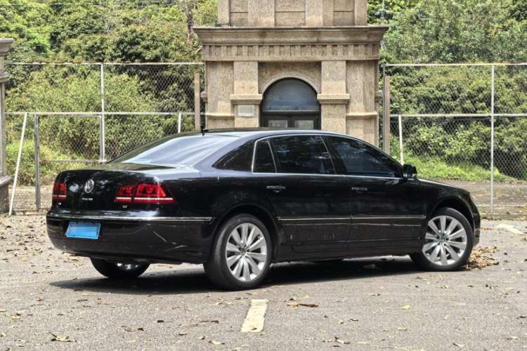 Used Volkswagen Phaeton 2014 3.0L Business Model Exterior 6